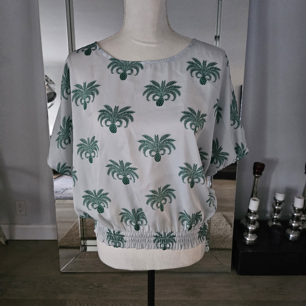 Ann Taylor Pineapple Smocked Waist Dolman Top Green/white Sz M
